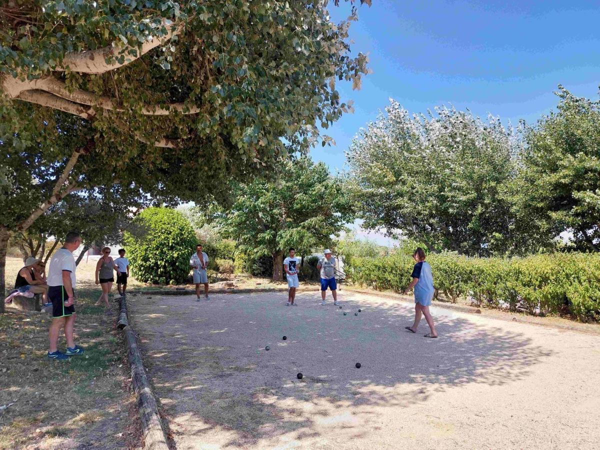 Village De Gites La Fontinelle Bessas 外观 照片