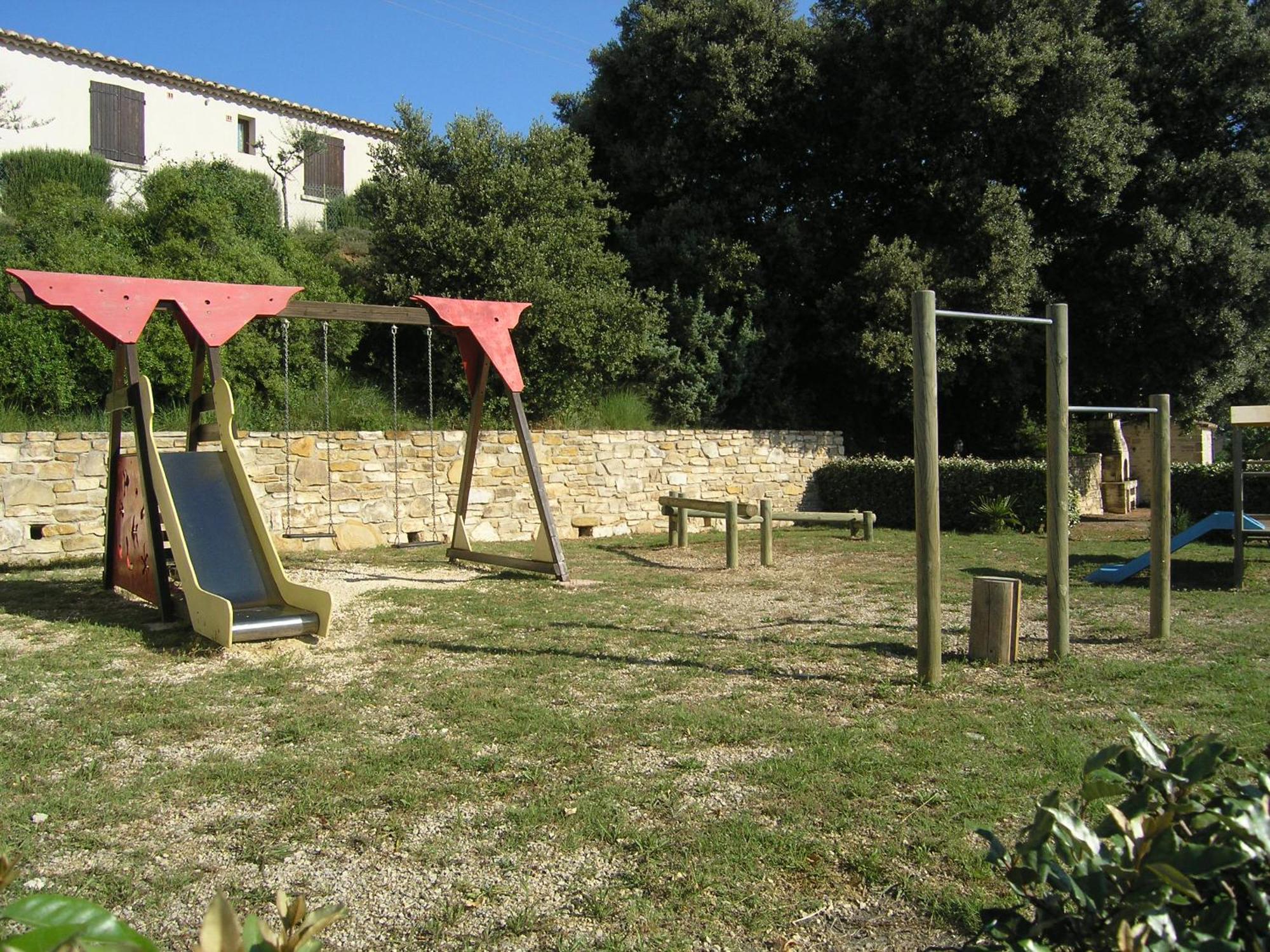 Village De Gites La Fontinelle Bessas 外观 照片