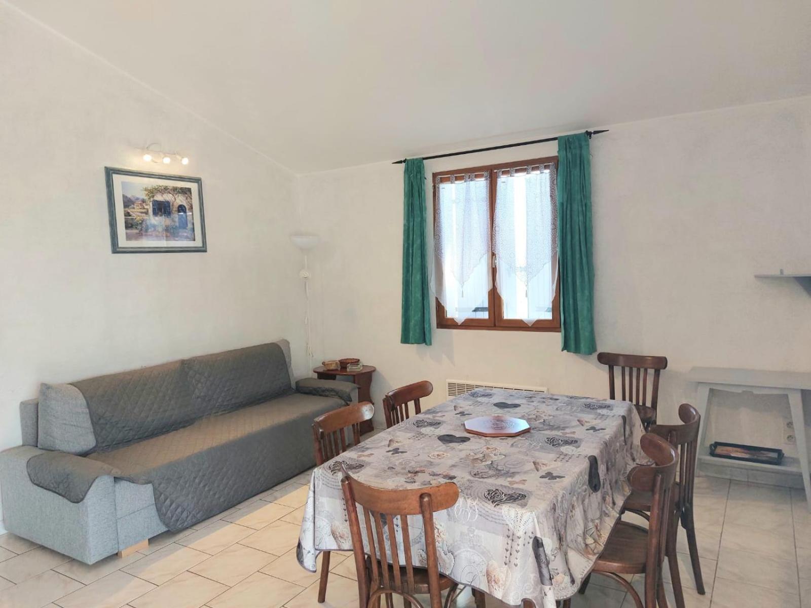Village De Gites La Fontinelle Bessas 外观 照片